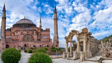Estambul y Capadocia en avión